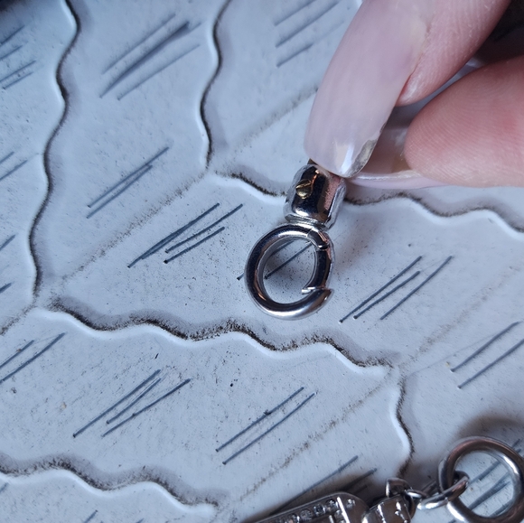 Henri Bendel Charm Bracelet w/Bling - Picture 6 of 8